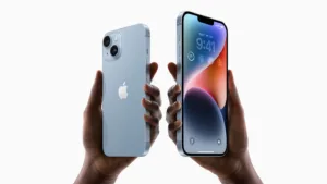 WTF?! iPhones Might Be Spying on You